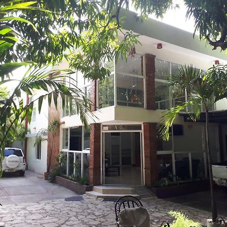 Hotel Alcaldeza - Garden House Santo Domingo Exterior foto