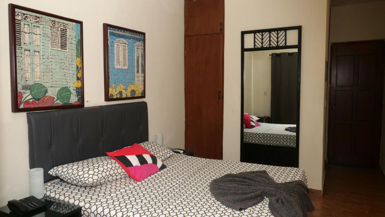 Hotel Alcaldeza - Garden House Santo Domingo Exterior foto