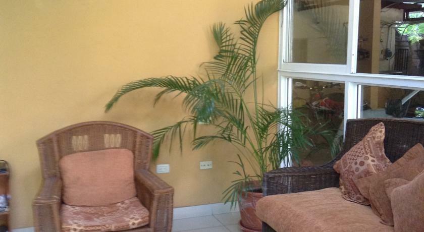 Hotel Alcaldeza - Garden House Santo Domingo Exterior foto